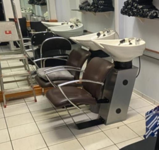 Myjka fryzjerska ze zlewem