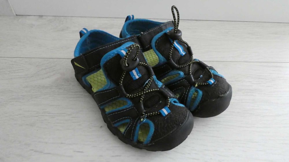Sandałki chłopięce rozmiar 29