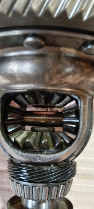 Zestaw mechanizmu różnicowego do vw t4 2.5 tdi 102km