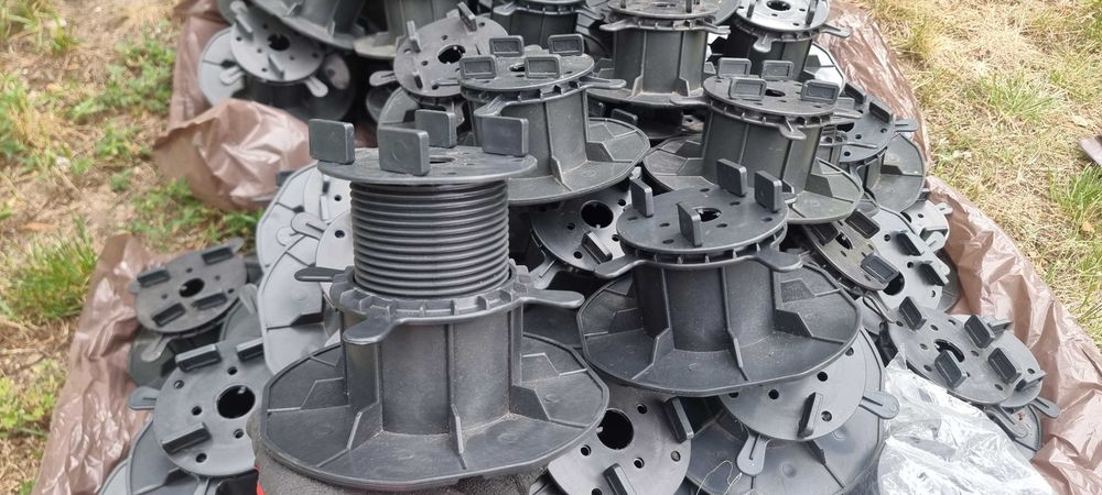 Wspornik tarasowy regulowany 70-120 mm DD Pedestals   84szt