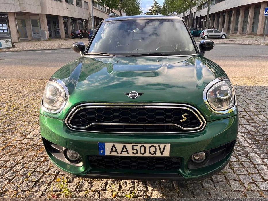 MINI Countryman Cooper S ALL4 Plug-in Hybrid | 2020 | Estofos em Pele camel | Excelente Estado