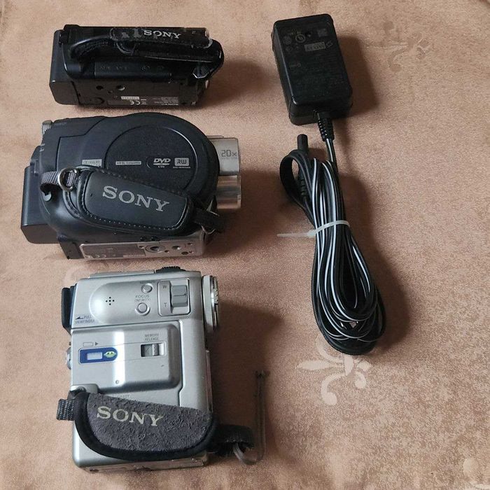 Видеокамера Sony HDR-CX190 + DCR-DVD508 + DCR-PC3E