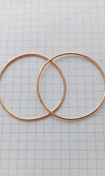 Продам золоті сережки