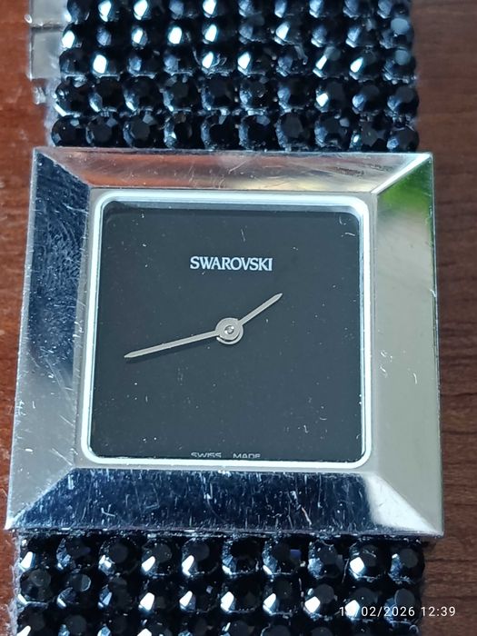 Relógio Luxo Swarovskis Aço e Cristal
