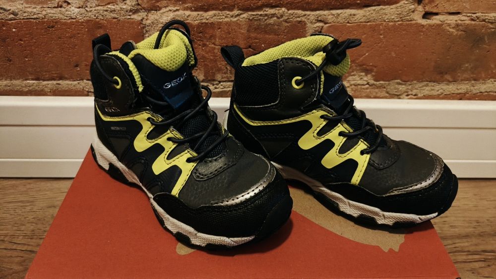 Dziecięce buty trekkingowe zimowe Geox 26
