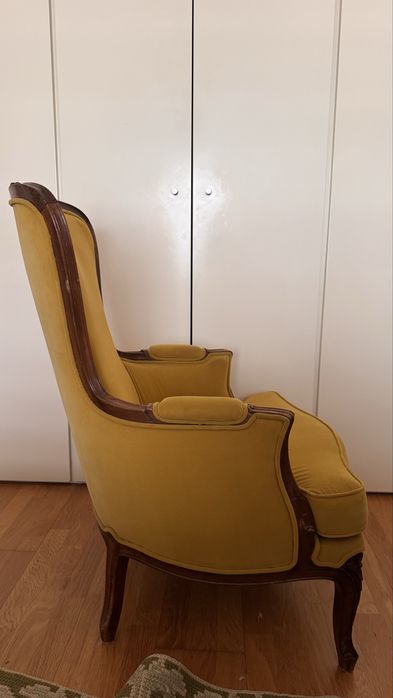 Cadeirões estilo Luis XV