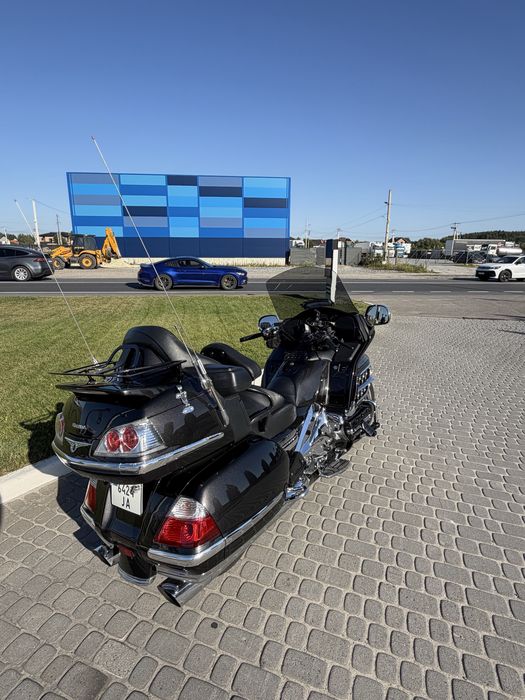 Gold Wing  GL1800  Tour Мотоцикл туристичний Голд Вінг 2010 р