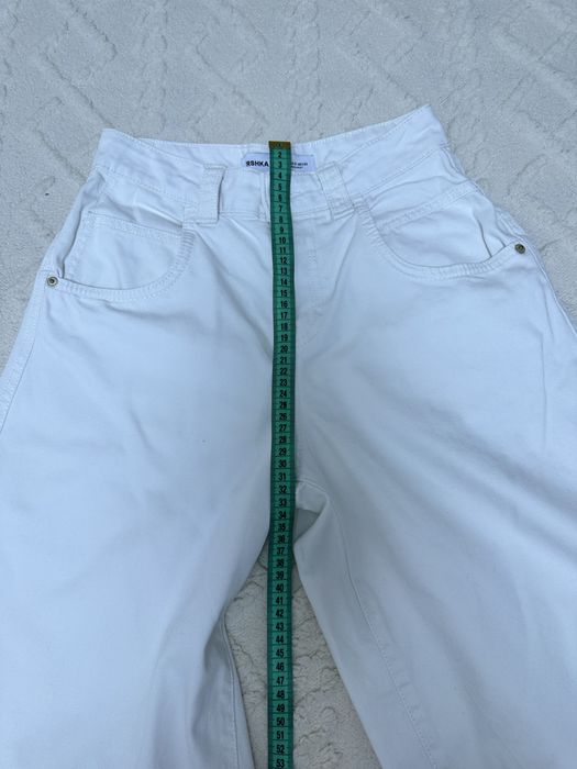 Шорти бермуди Bershka