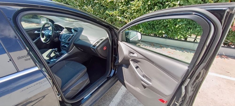 Ford Focus SW 1.6 EcoBoost / Ti-VCT (2014)