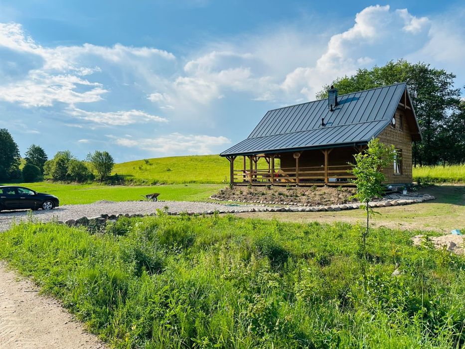 Domek z balią nad jeziorem Czostków