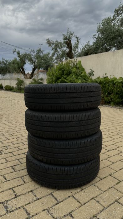 4 Pneus 185/65 R 15 H