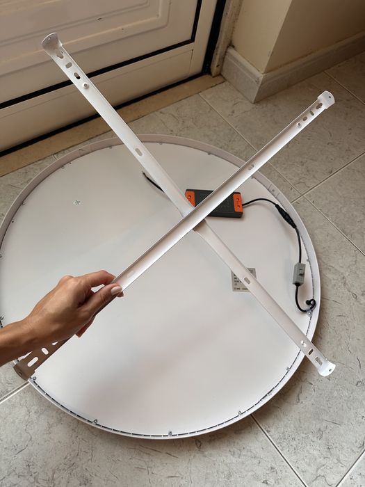 Circular LED Lamp427870974944880644