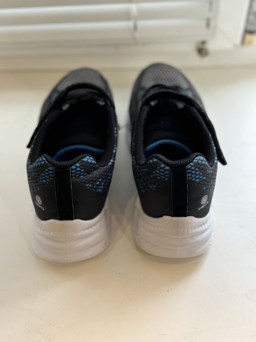 Кроссовки Skechers подросток