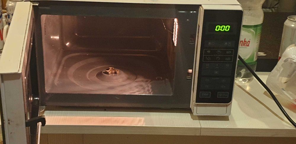 Mikrofala Sharp używana