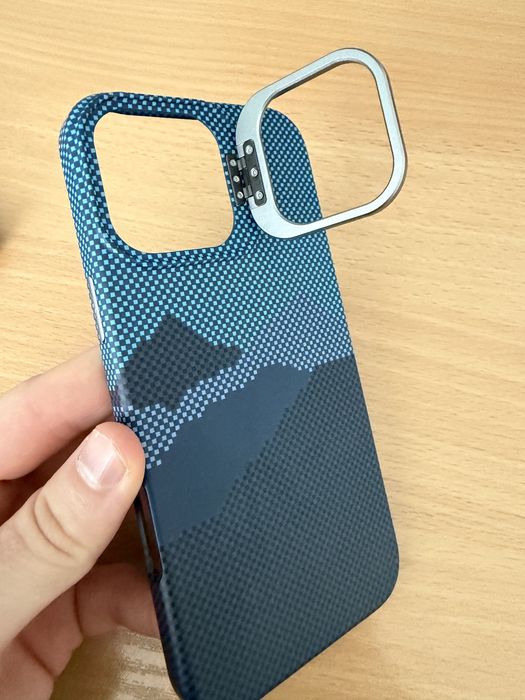 Чохли на IPhone 16 Pro Max