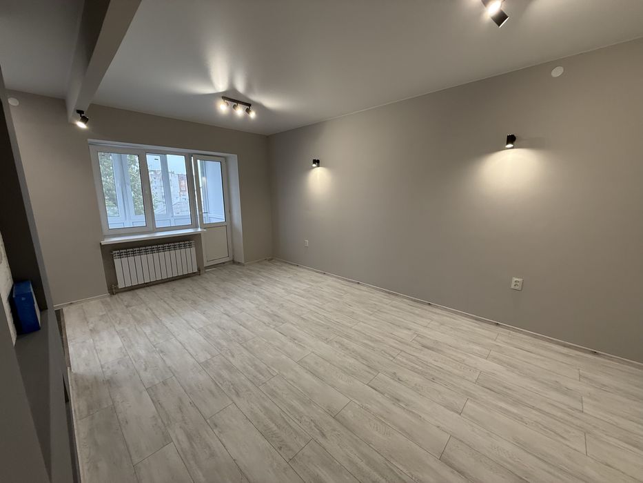 Продаю стильную видувую 1-ку Яхт Клуб, 8 причал