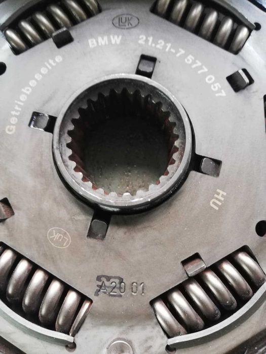 BMW 3 E90 E91 E92 2.0 D SPRZĘGŁO Docisk Tarcza  Komplet Fir.LUK