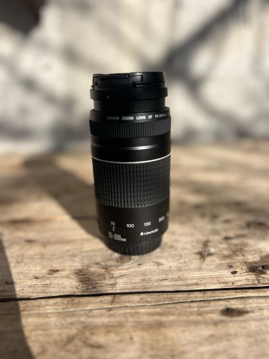 Lente Canon 75-300mm