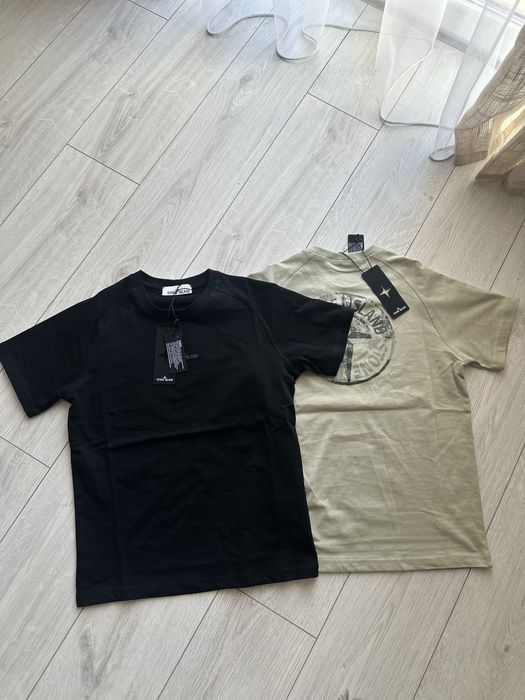 Футболка :Stone island