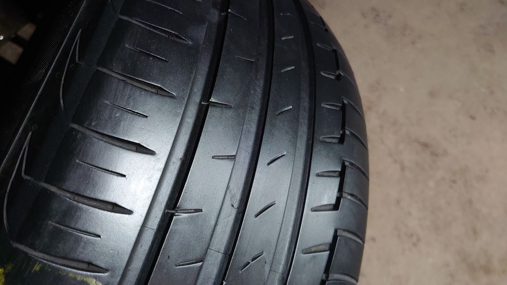 Пара летних шин резина Continental Premium Contact 6 RUNFLAT 225/55 17
