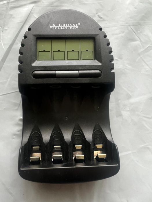 Зарядное устройство La Crosse BC-500