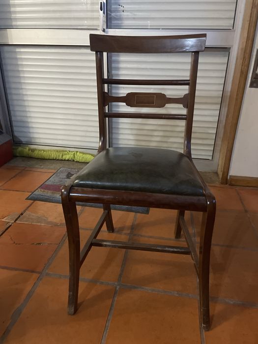 Mesas e cadeiras para restauração