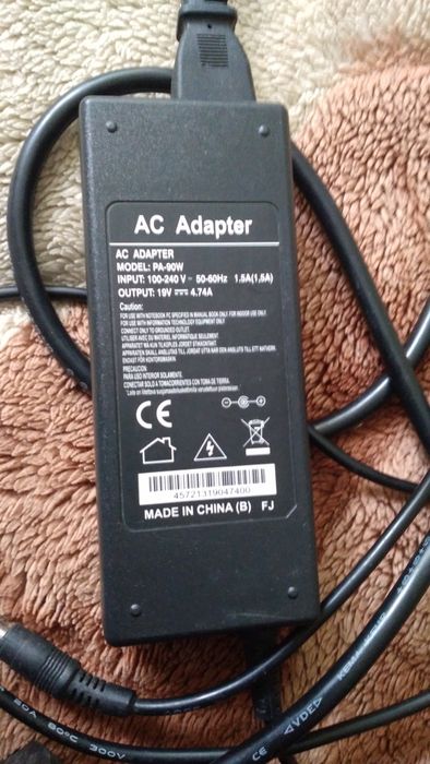 Зарядка до ноутбука HP