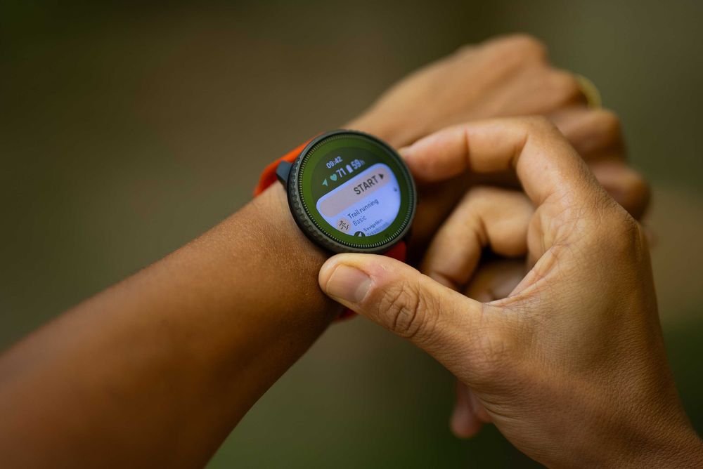 Suunto Vertical Titanium Solar