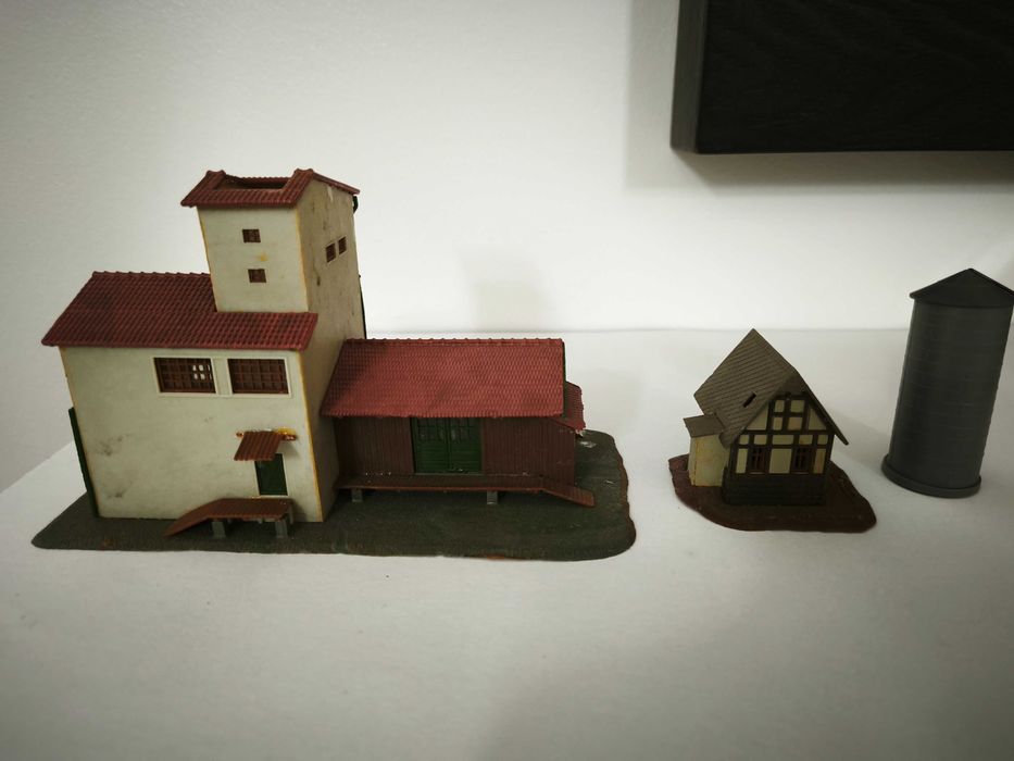 Casas H0 para decoração de maquetes