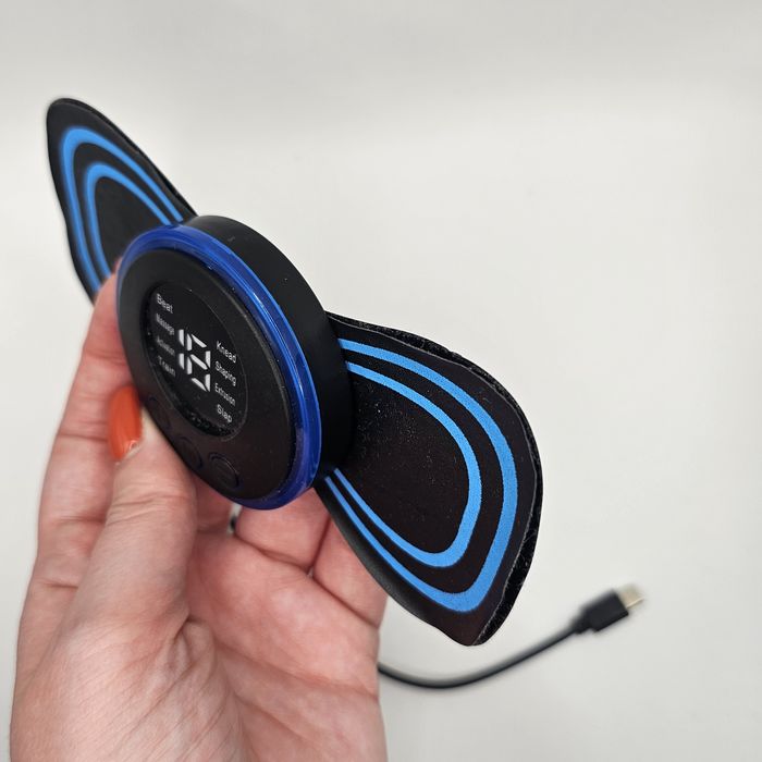 Masażer elektrostymulator EMS