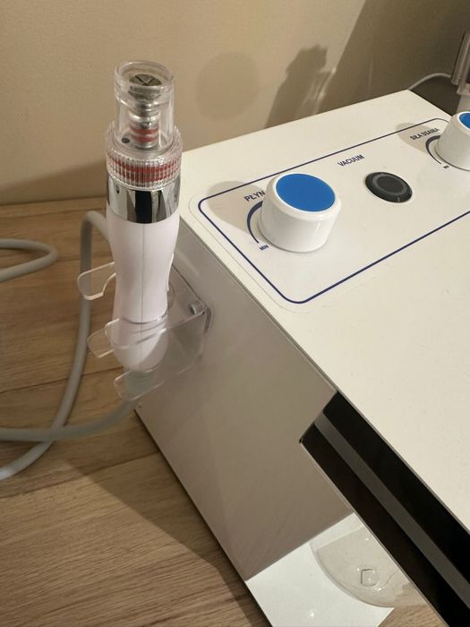 Hydradermabrazja Criss Hydro Balance Oczyszczanie skóry