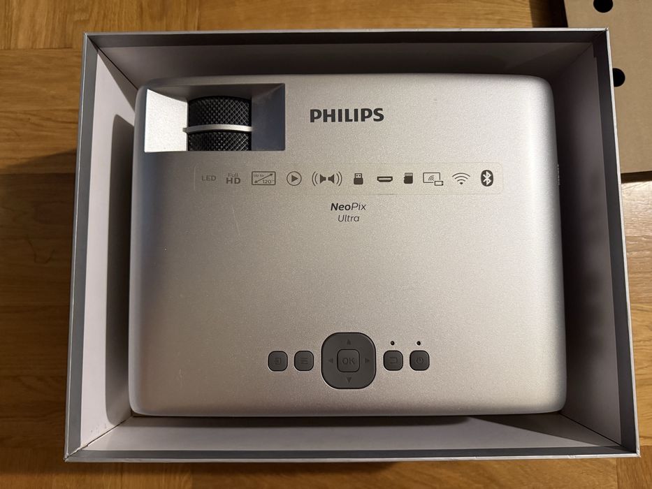 Projektor philips neopix ultra