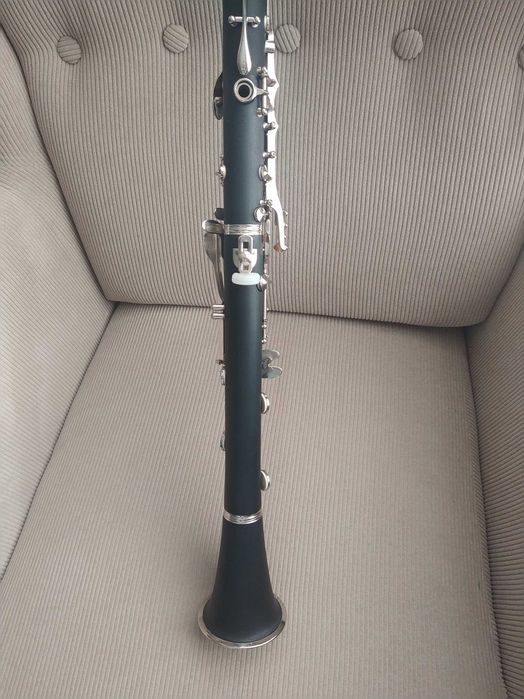 Clarinete novo Millbrook com pastilhas Yamaha