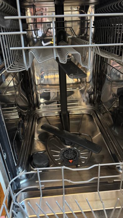 Вбудована посудомийна машина 45 см Zanussi ZDV91200FA