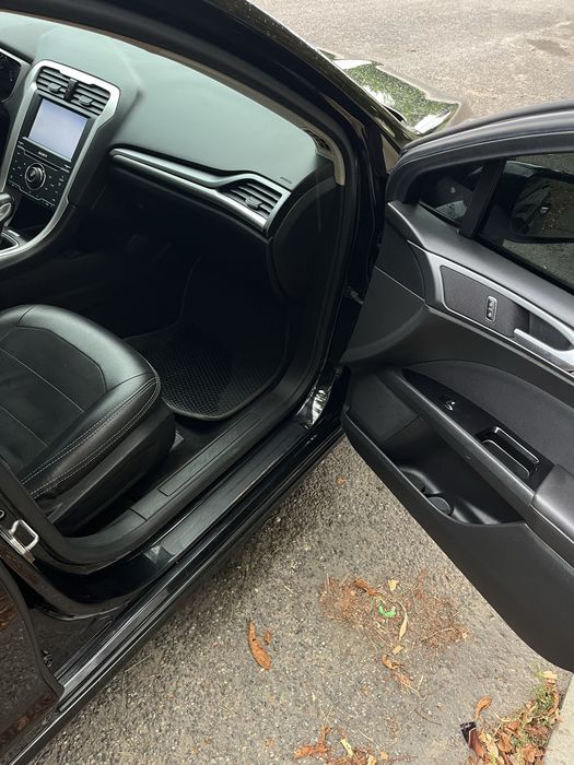 Продам Ford Fusion