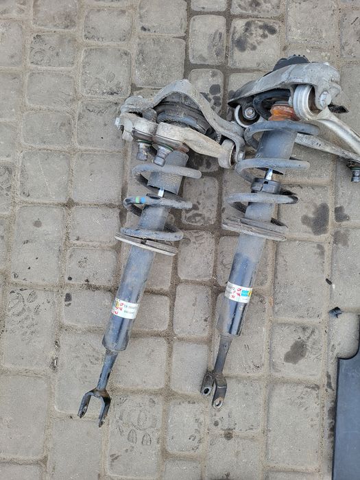 Amortyzator sprężyna audi a4 b7 2.7tdi