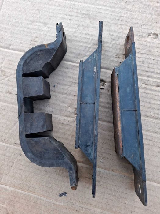 Маз Краз подушка двс