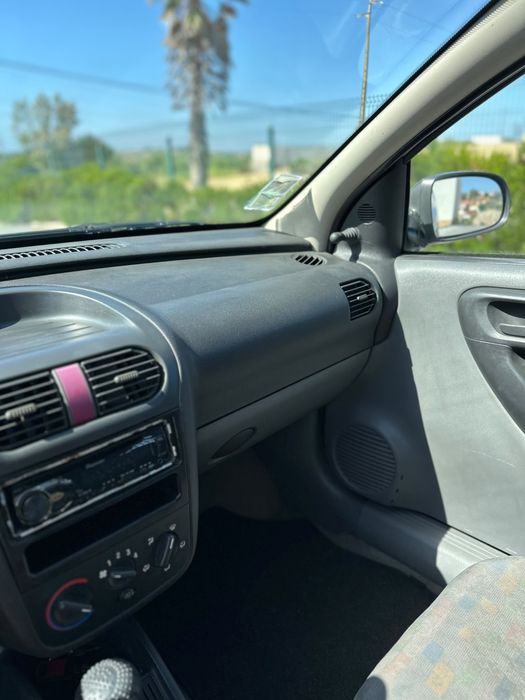 Opel Corsa 1.7 DI 16v (motor Isuzu)