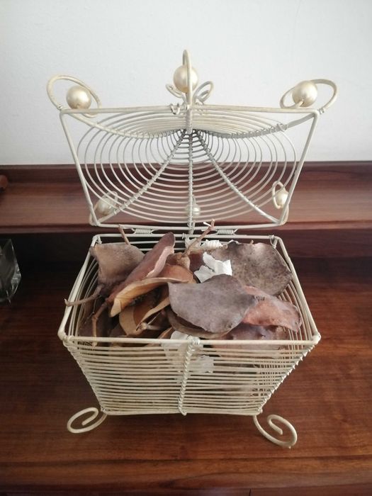 Casa de bonecas, caixa e carteiras425700675867136006