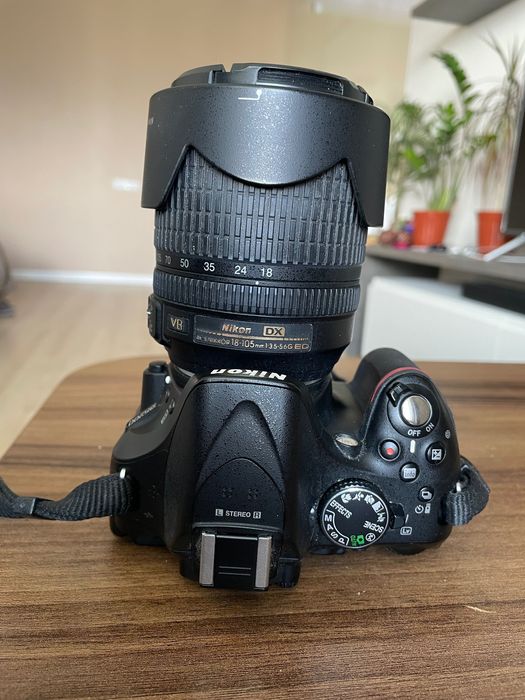 Фотоапарат Nikon 5200 18-105 Бу