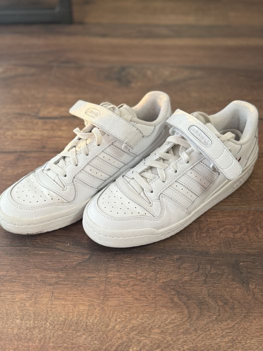 Кросівки Adidas білі з липучками, розмір 40 2/3 (на стопу до 26 см)