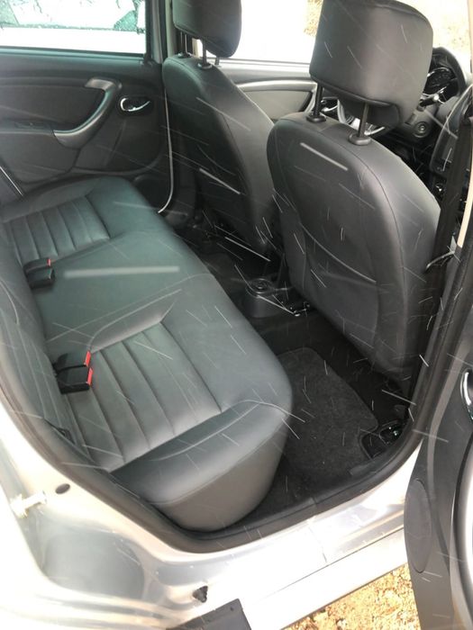 RENAULT DUSTER 1.6 бензин супер стан!