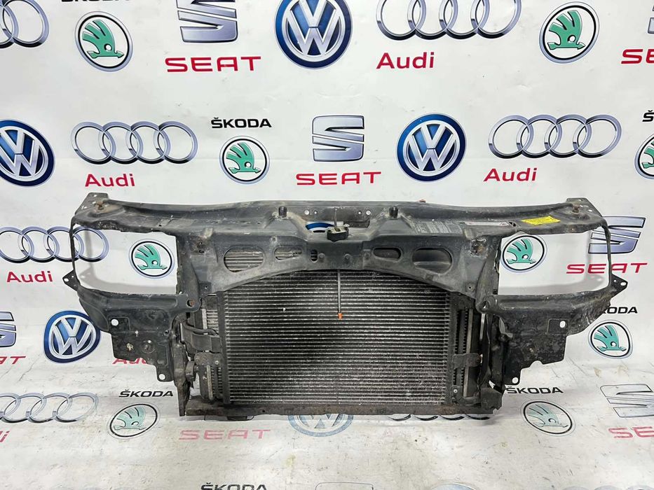 Телевізор установочна панель Skoda Octavia Tur Шкода Октавія Тур