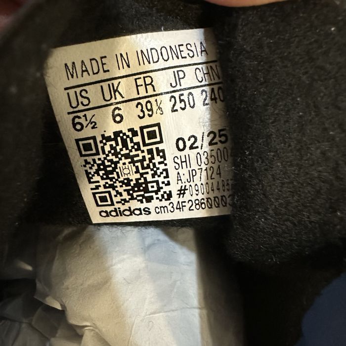 adidas Gazelle. Жіночі кеди.Оринінал. Р -38,5 - 39,5