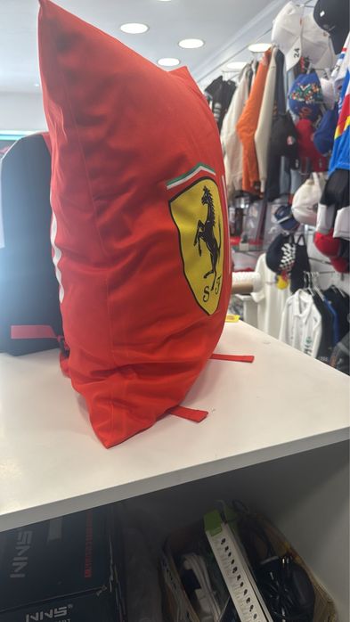 Ferrari Almofada
