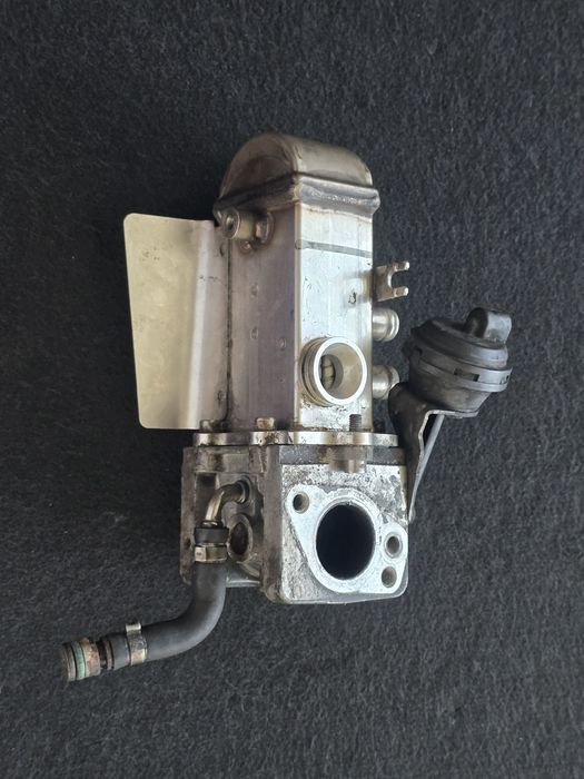 Válvula egr original Audi Volkswagen 3.0 tdi v6 2008- EPC