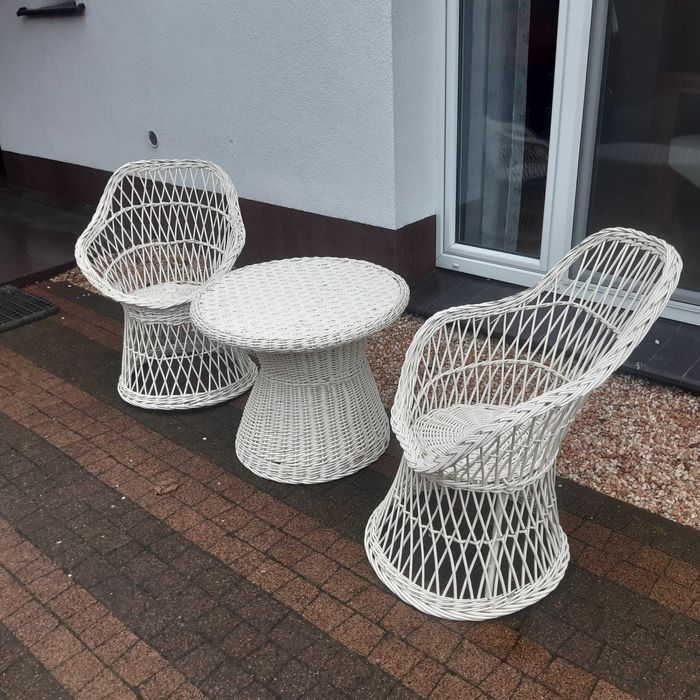 Stylowe krzesla drewniane