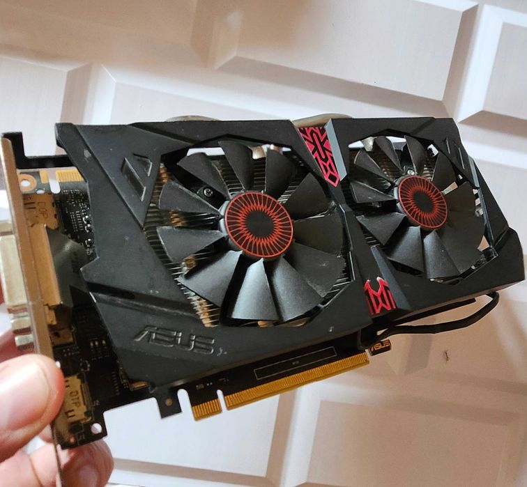 Видеокарта  gtx 1060 RX 580 RX 570 gtx 960 4 gb