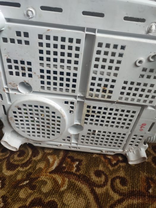 Пральна машинка Saturn