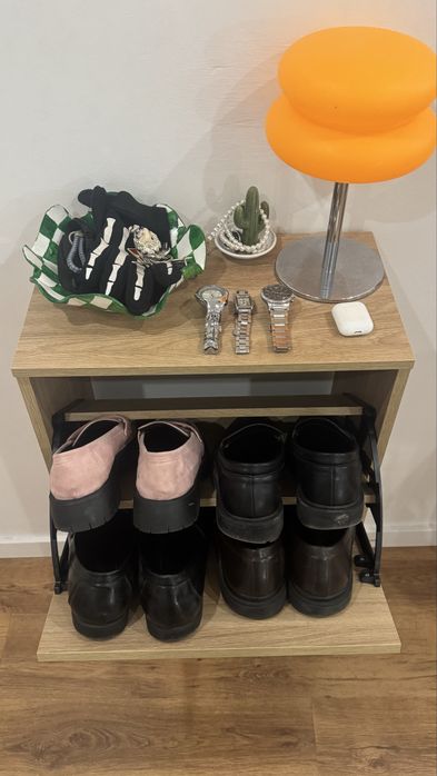 Sapateira ikea castanha